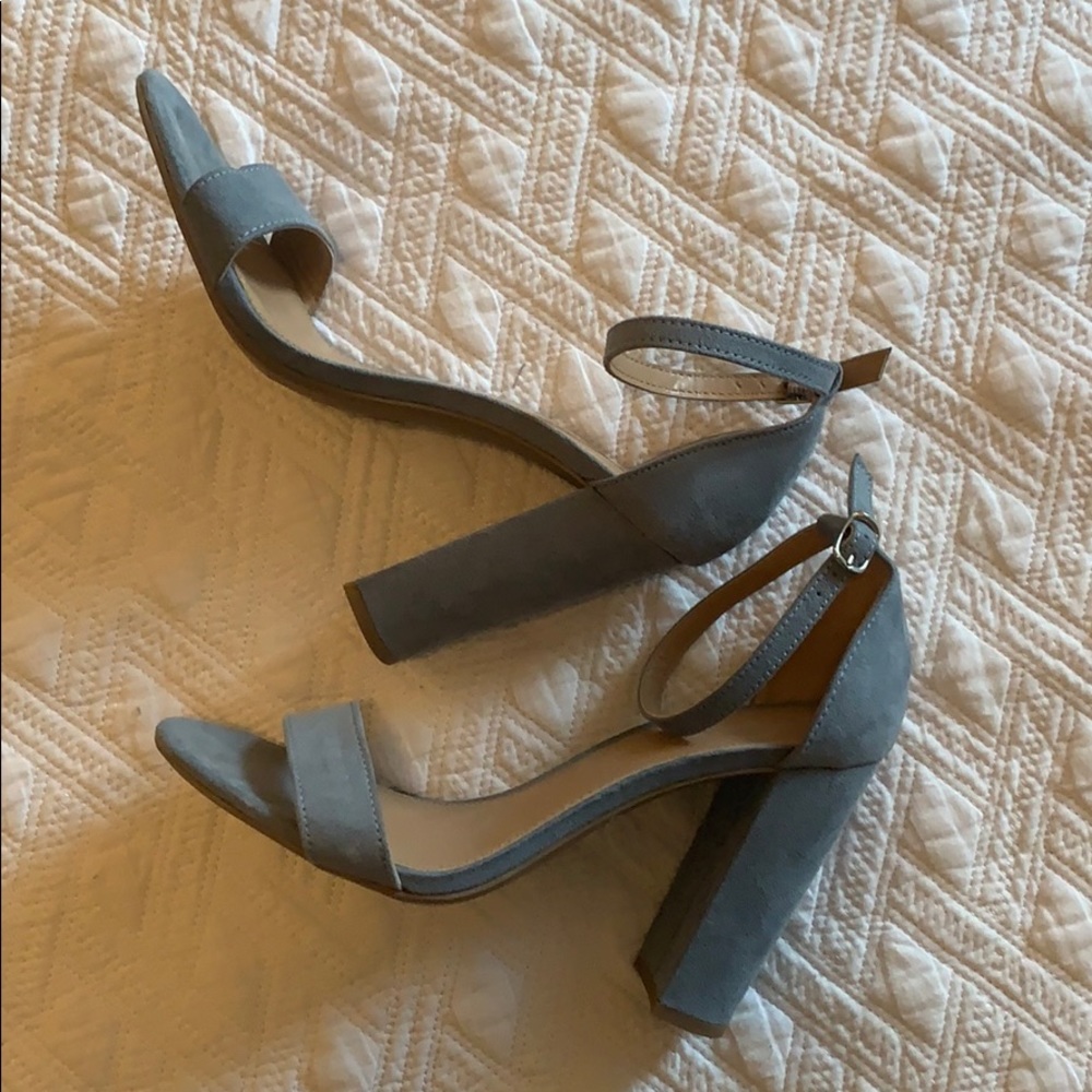 Merone Blue Heels